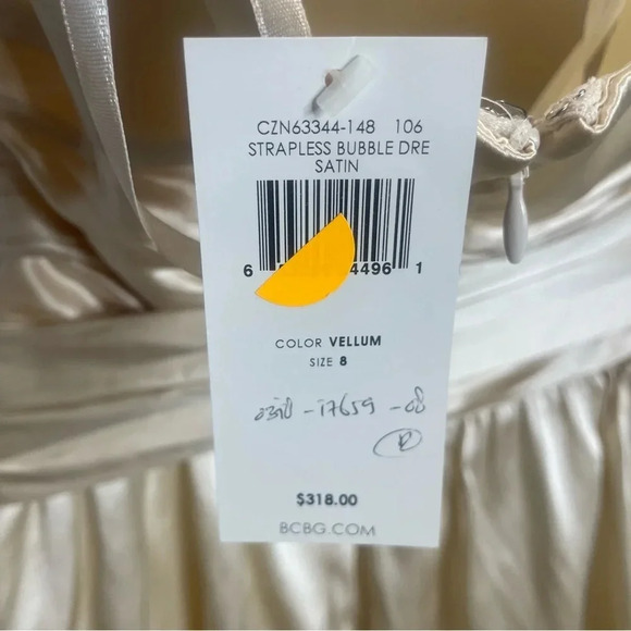 Maxazria Collection HOCO Silk Tufted Waist Bubble Hem Strapless Large Bow Dress - Picture 6 of 6